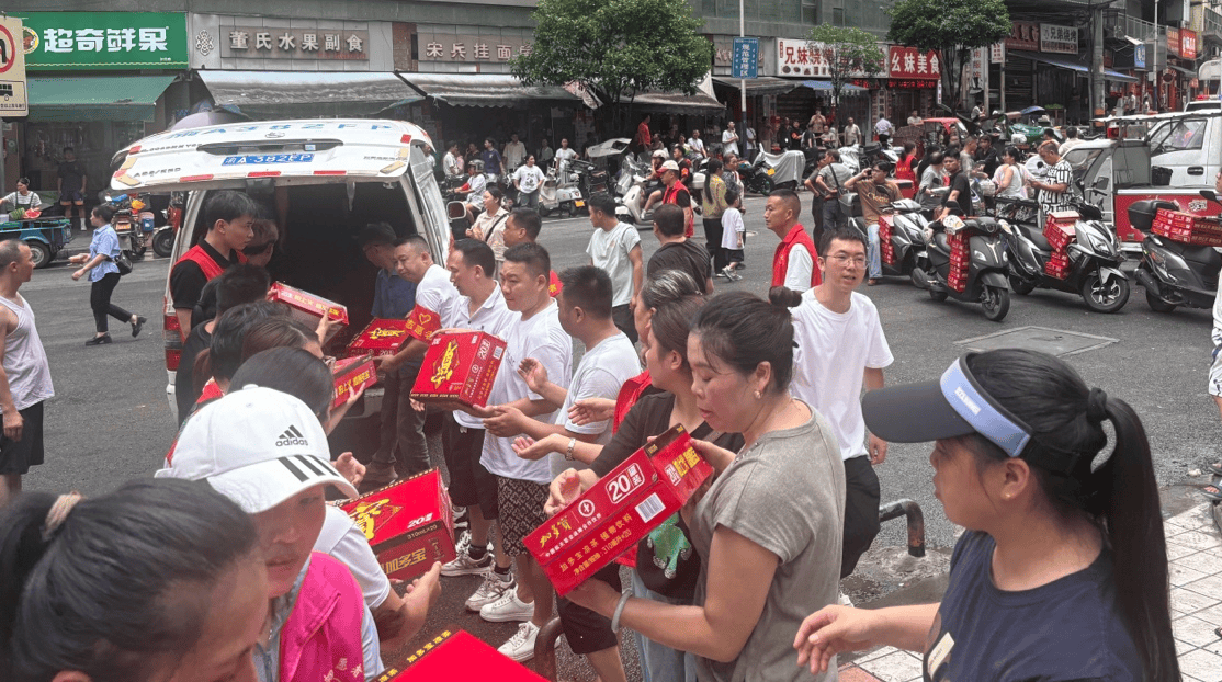同心聚力 共渡难关｜加多宝积极支援多地一线